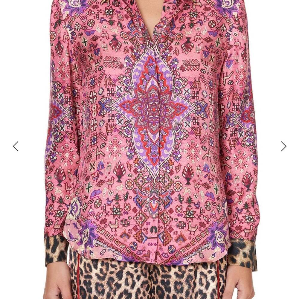 Camilla Slim Fit Long Sleeve ShirtLotus Lovers Size L #0005
